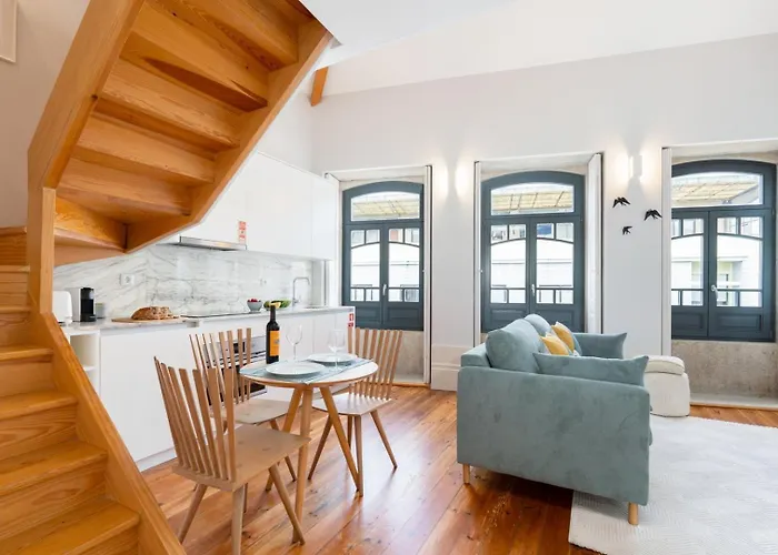 Framed Corner By Portugal Active