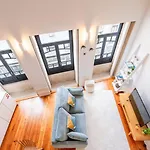 Framed Corner By Portugal Active *