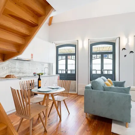 Framed Corner By Portugal Active