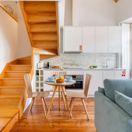 Framed Corner By Portugal Active Apartment