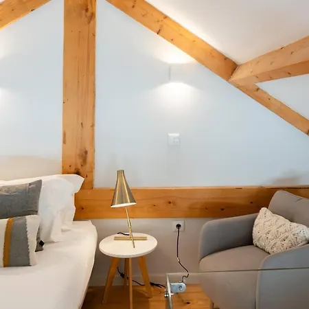 Apartment Framed Corner By Portugal Active Porto