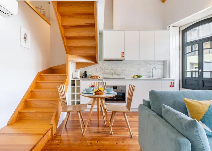 Framed Corner By Portugal Active Appartement