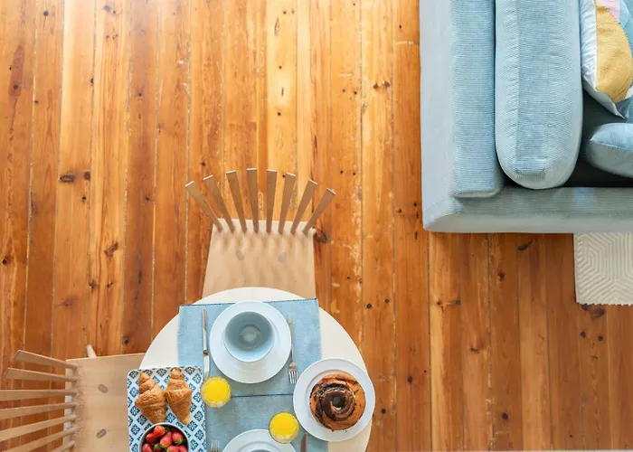 Framed Corner By Portugal Active דירה