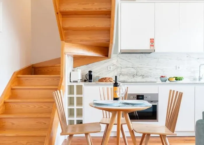 Appartement Framed Corner By Portugal Active