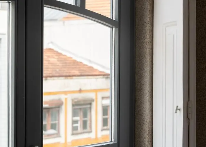 Framed Corner By Portugal Active