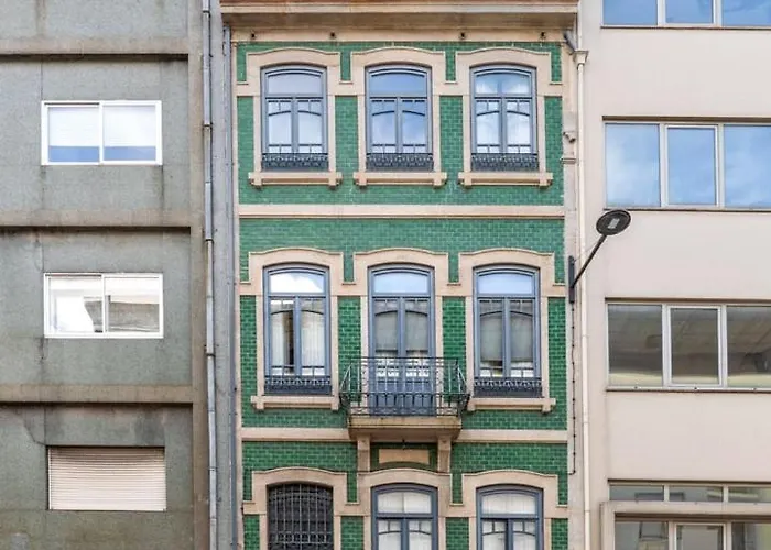 Framed Corner By Portugal Active דירה