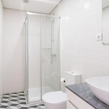 Framed Corner By Portugal Active Appartement