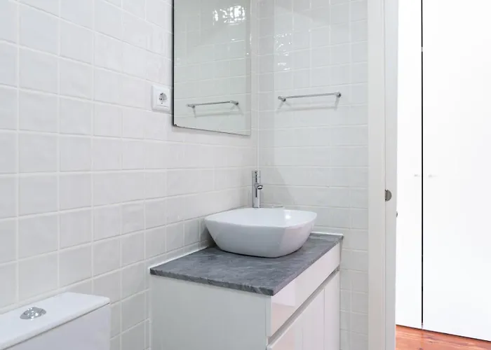 Framed Corner By Portugal Active *